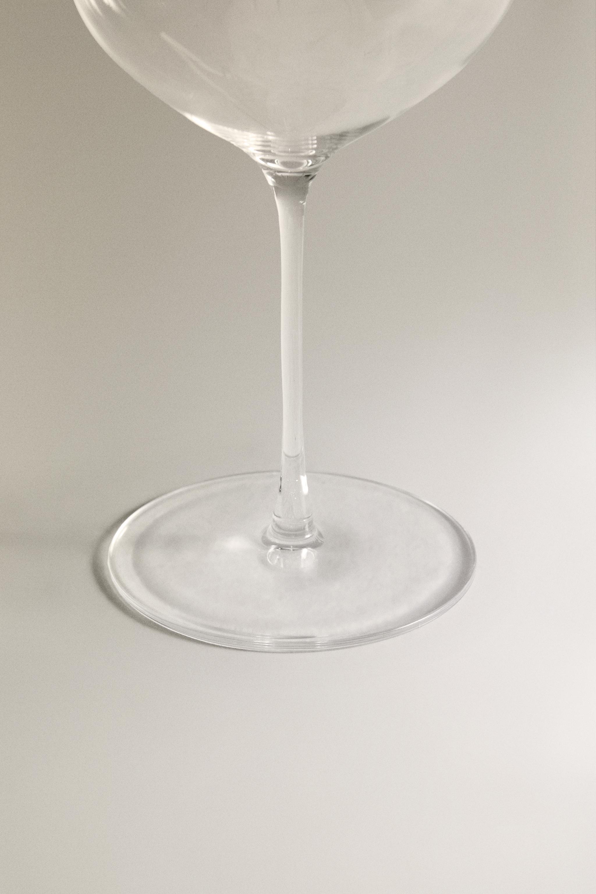VERRE À PIED CRISTALLIN ULTRALÉGER